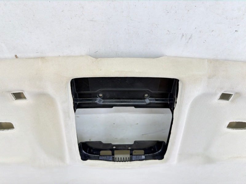 Обшивка потолка