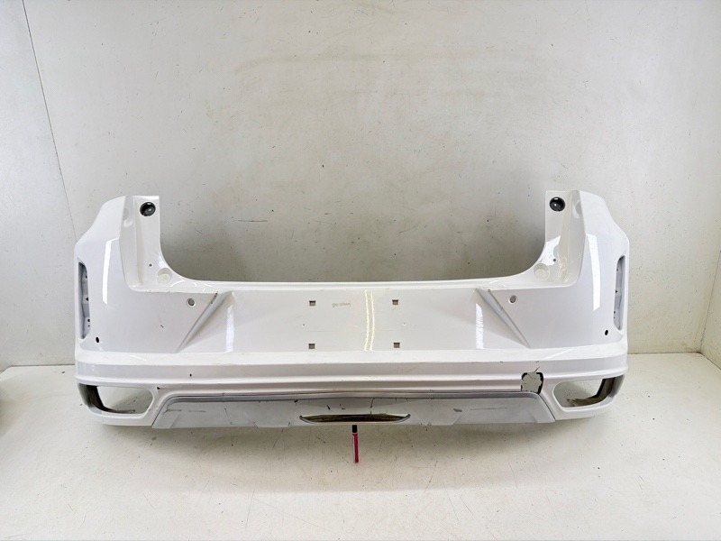 Бампер задний