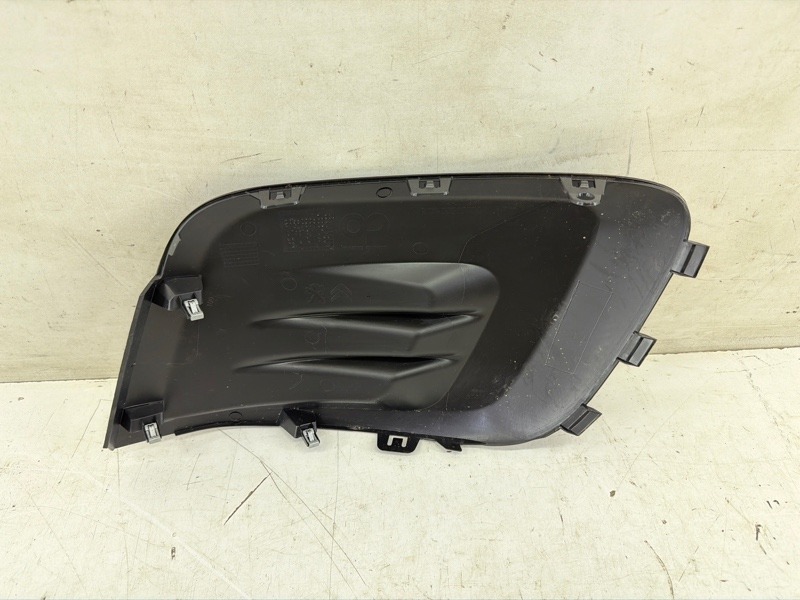 Фара противотуманная