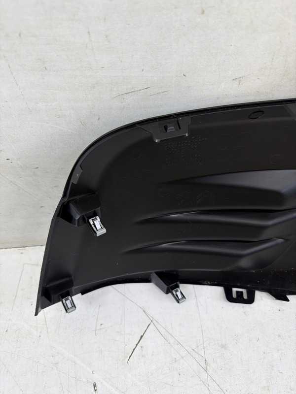 Фара противотуманная