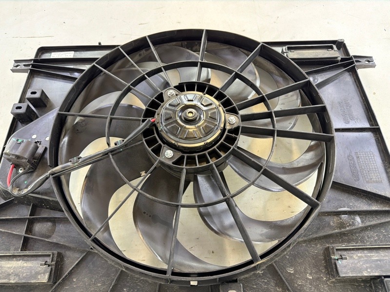 Вентилятор радиатора