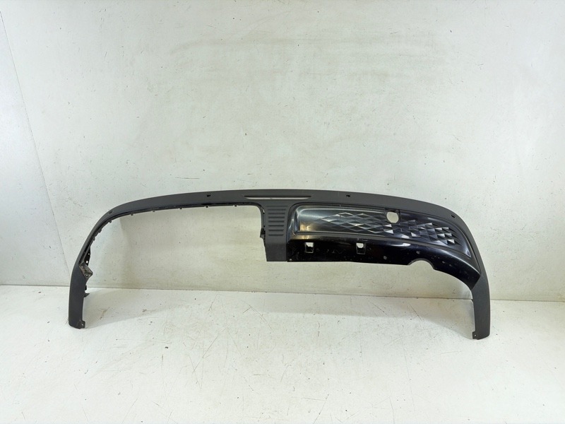 Спойлер заднего бампера