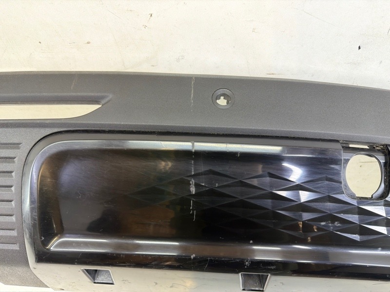 Спойлер заднего бампера