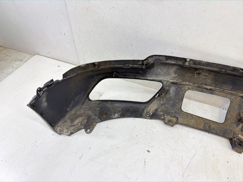 Спойлер заднего бампера