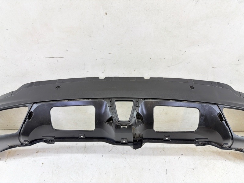 Спойлер заднего бампера