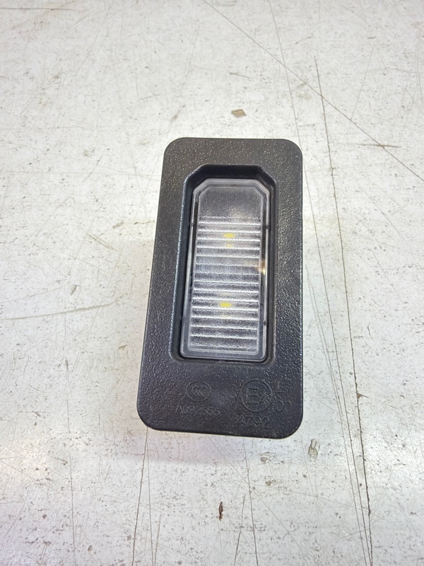 Фонарь подсветки номера