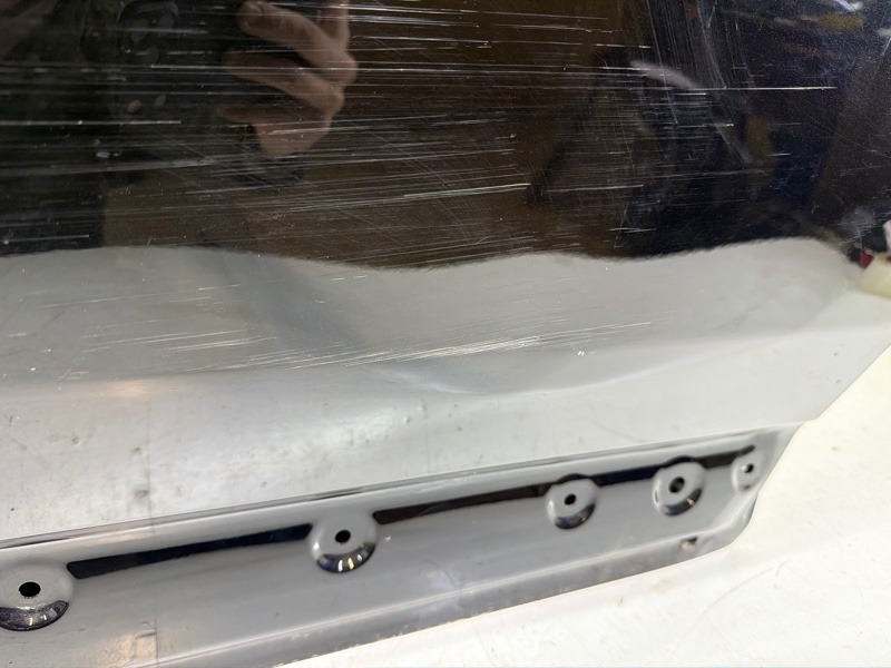 Дверь задняя правая