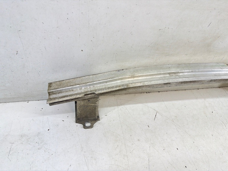 Усилитель заднего бампера