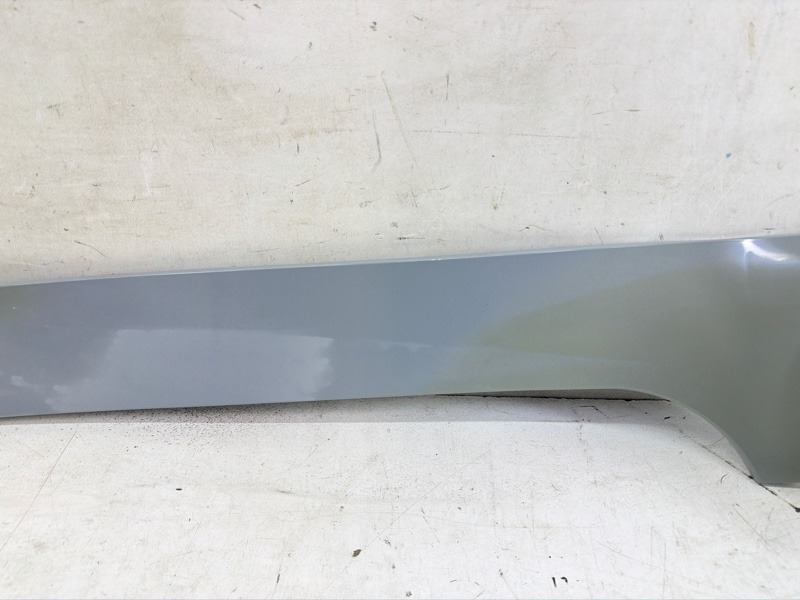 Накладка крышки багажника