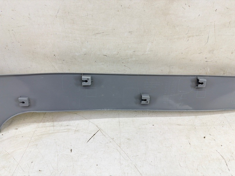 Накладка крышки багажника