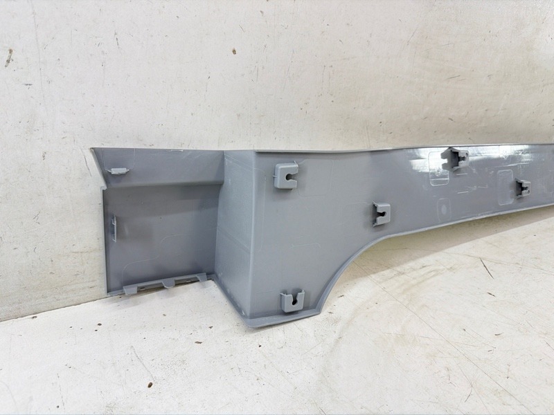 Накладка крышки багажника