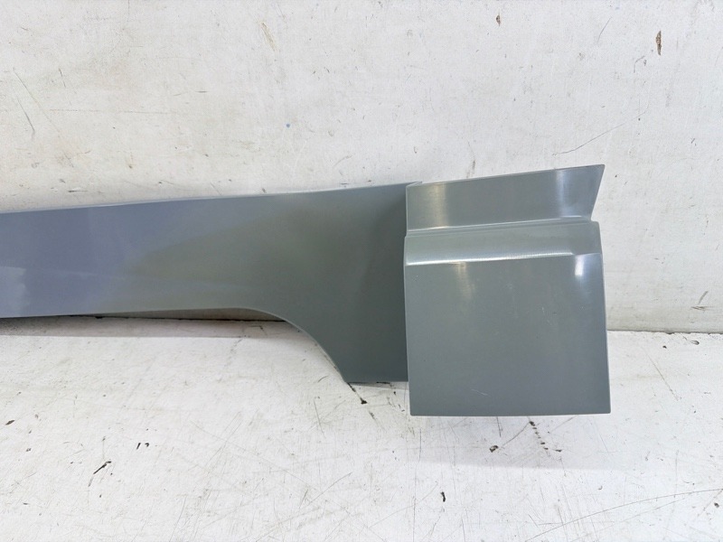 Накладка крышки багажника