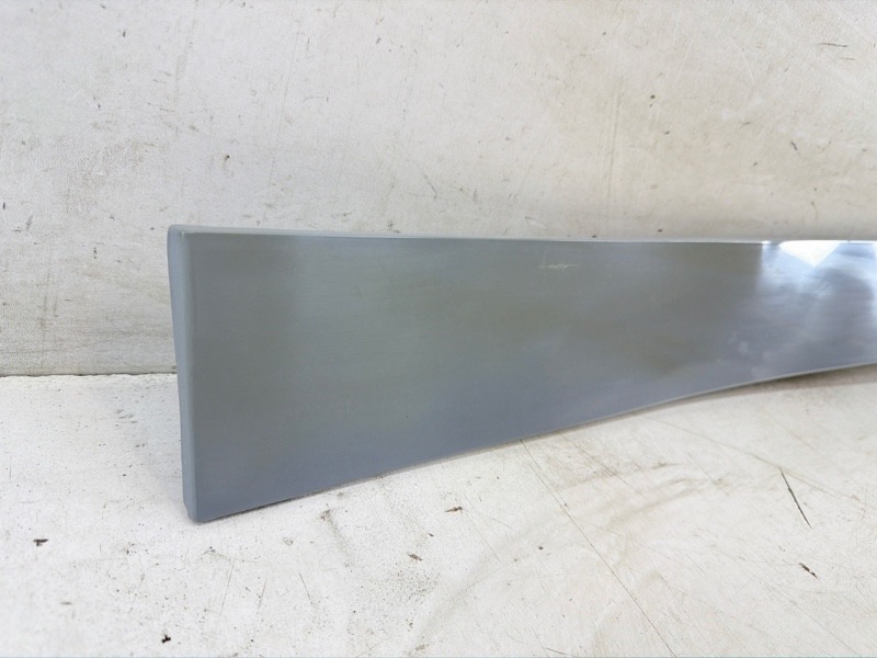 Накладка крышки багажника