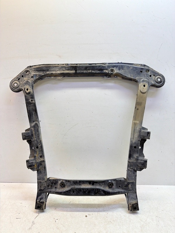 Балка подмоторная