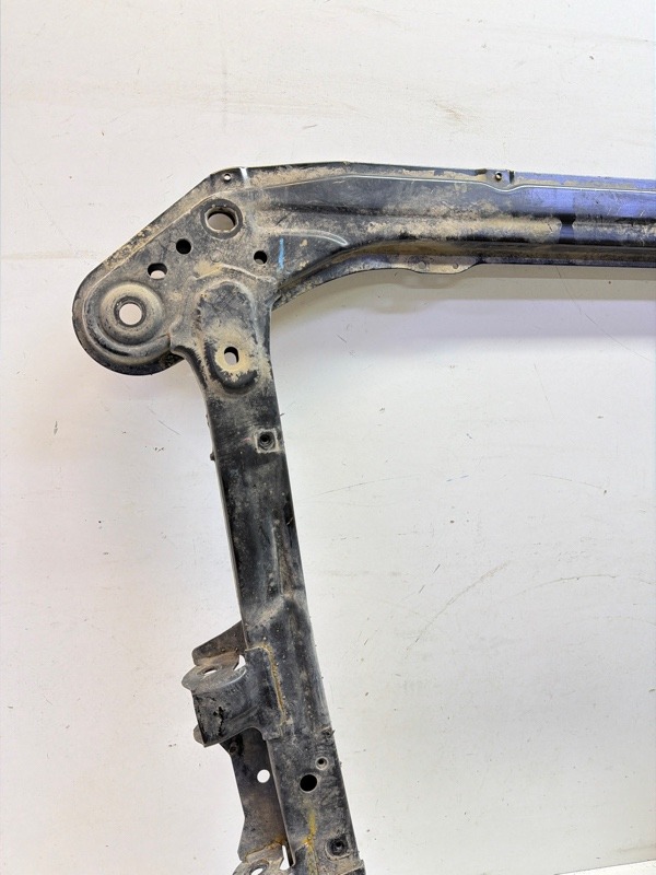 Балка подмоторная