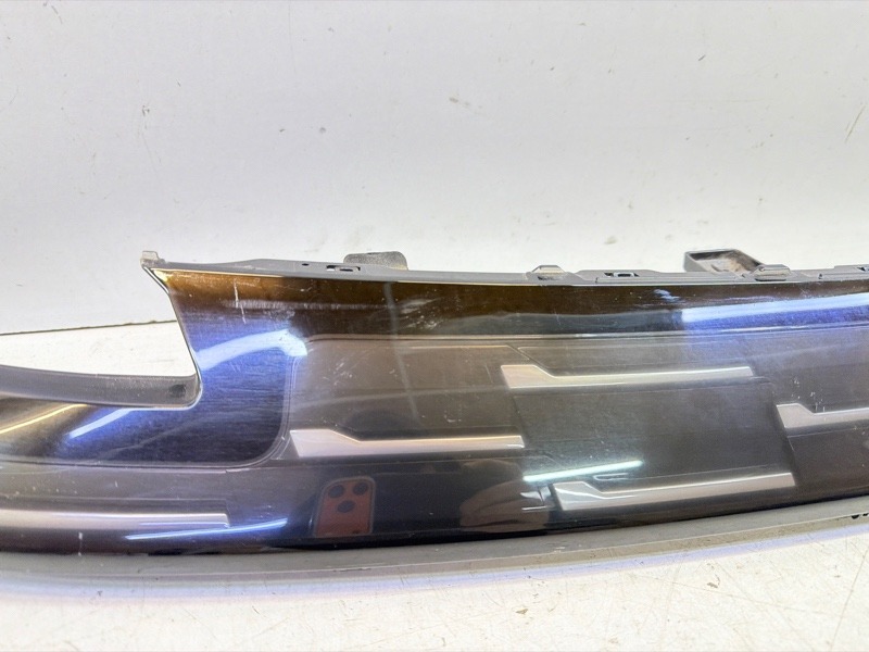 Накладка переднего бампера