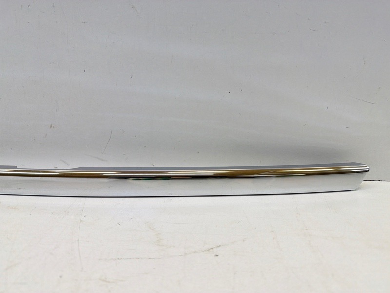 Накладка крышки багажника