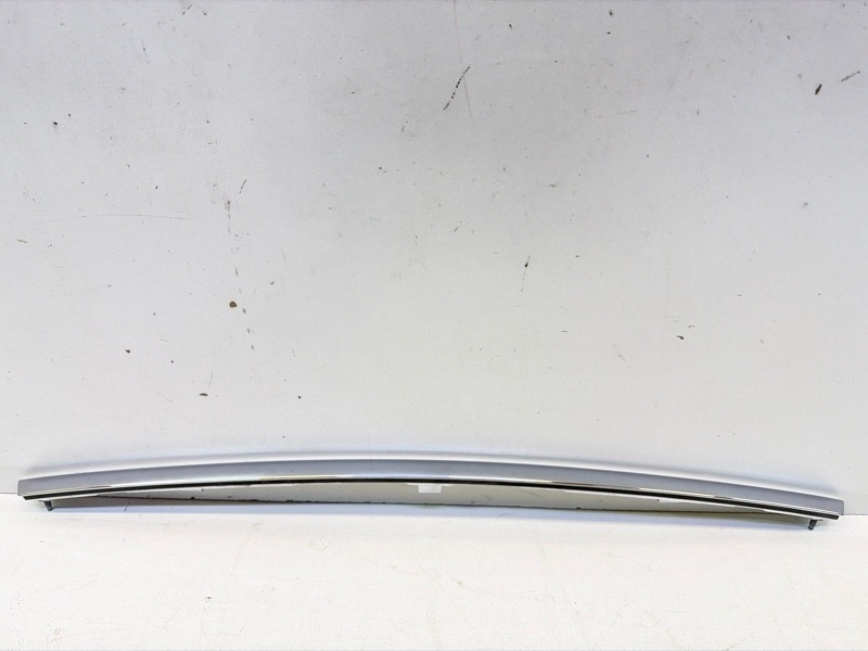 Накладка крышки багажника