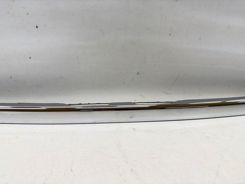 Накладка крышки багажника