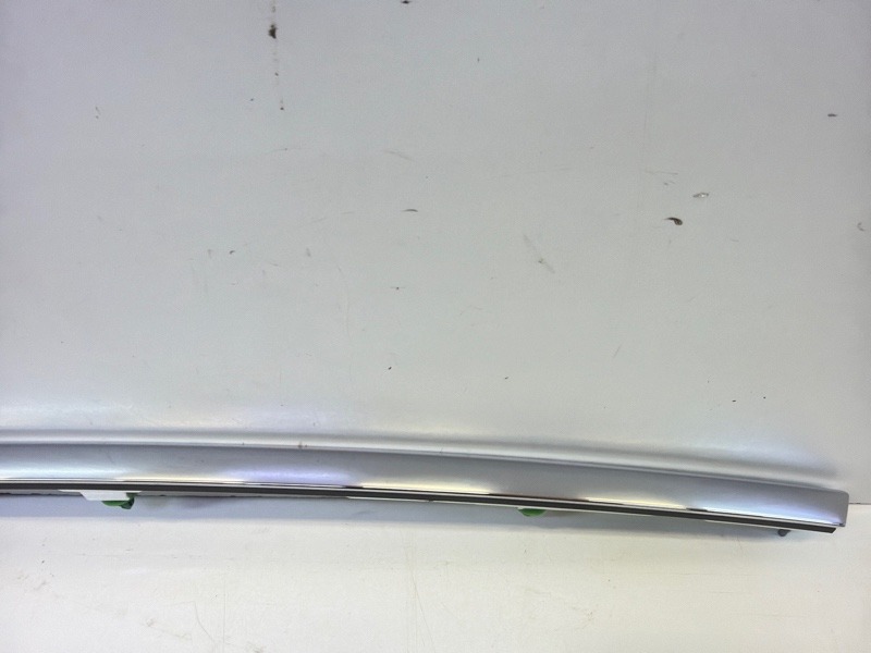 Накладка крышки багажника