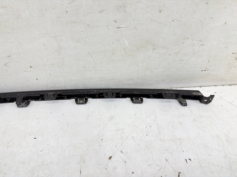 Молдинг заднего бампера