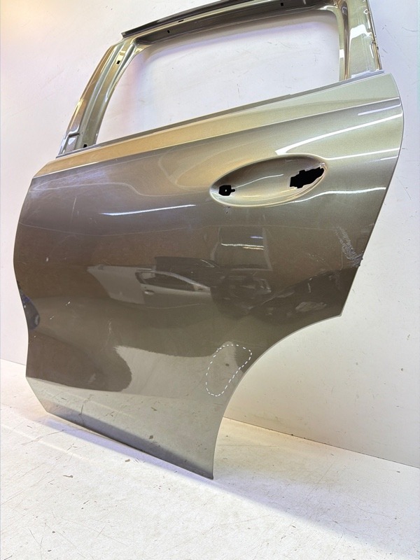 Дверь задняя левая