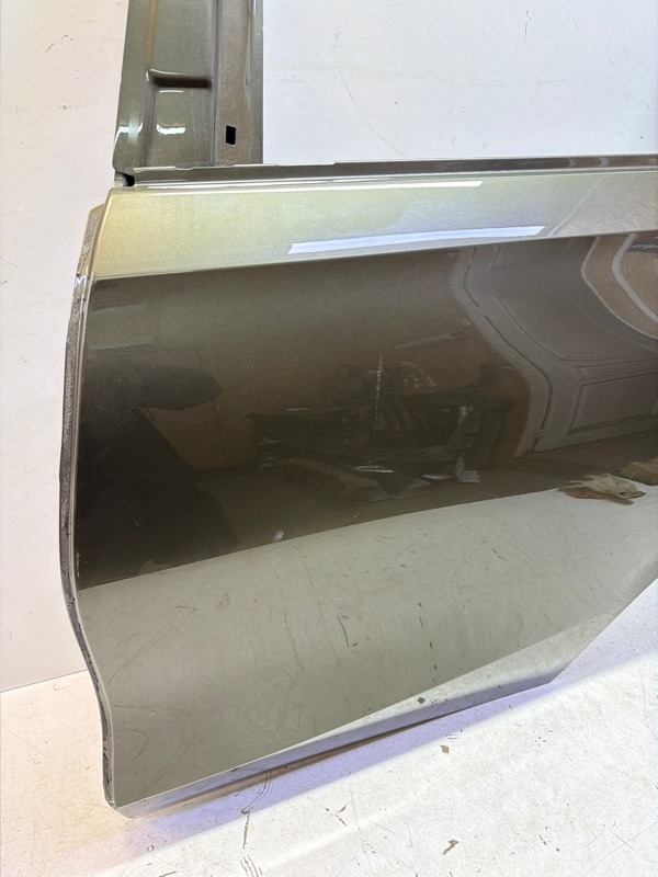 Дверь задняя левая