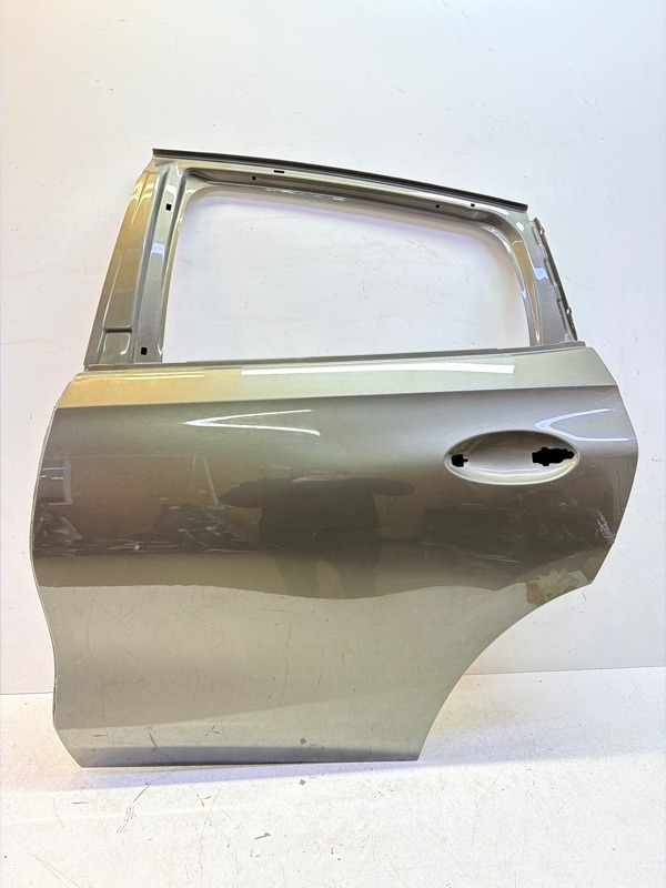 Дверь задняя левая