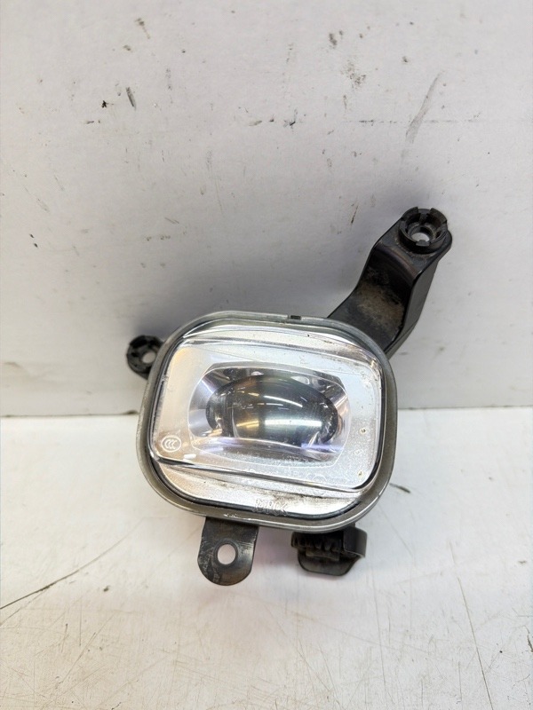 Фара противотуманная