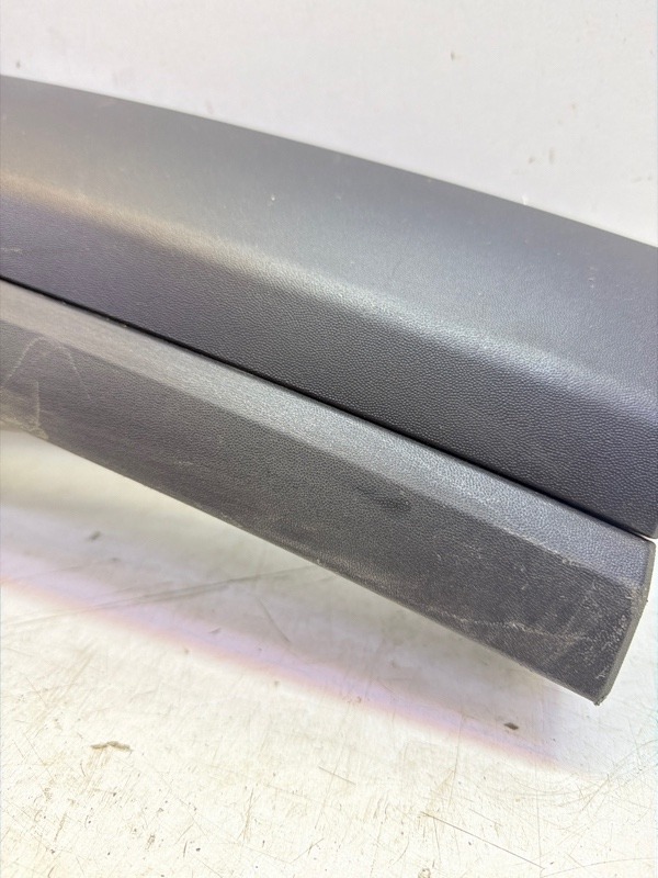 Накладка заднего крыла правого