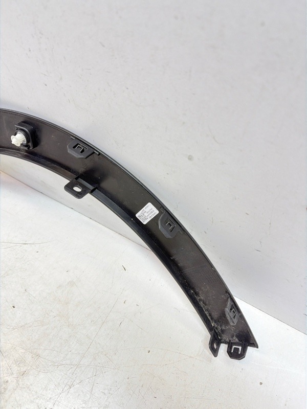 Накладка заднего крыла правого