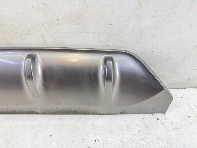 Спойлер заднего бампера