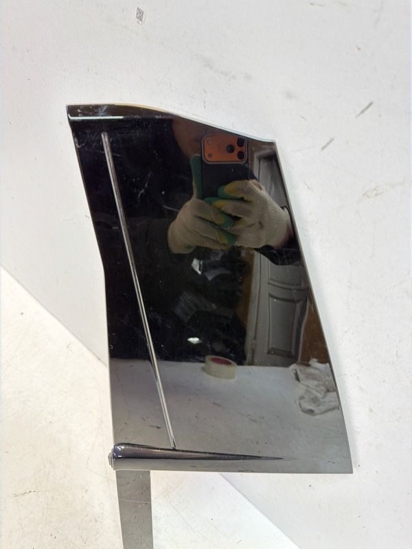 Накладка двери задней левой