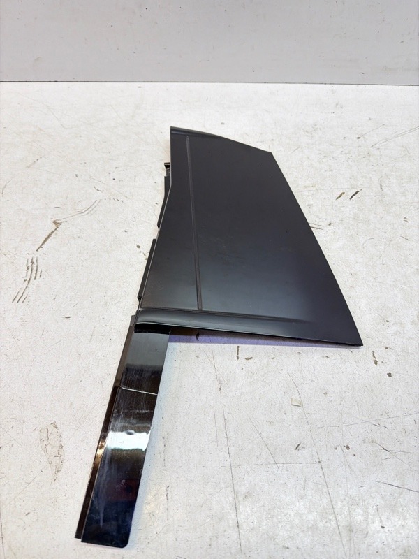 Накладка двери задней левой