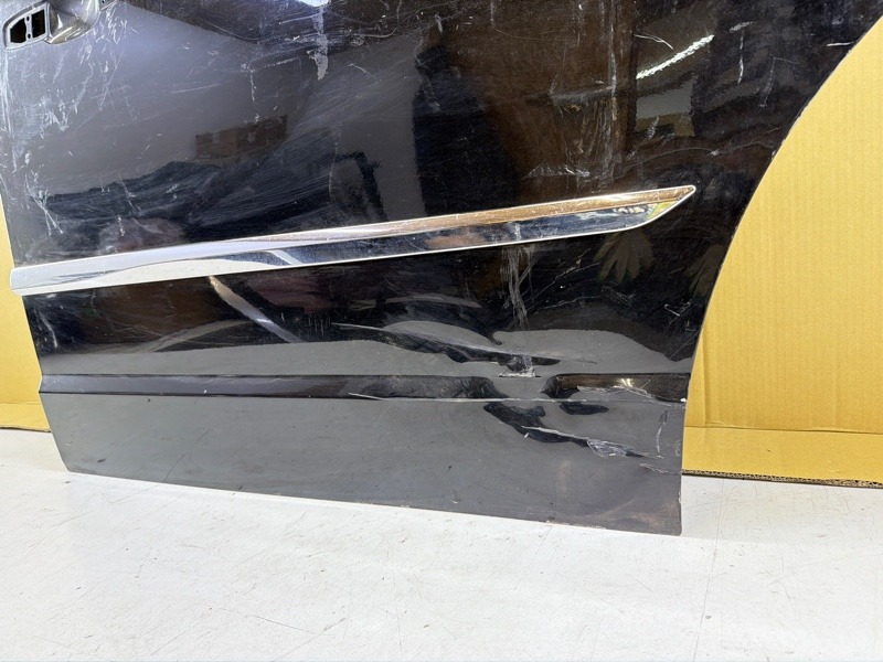 Дверь задняя левая