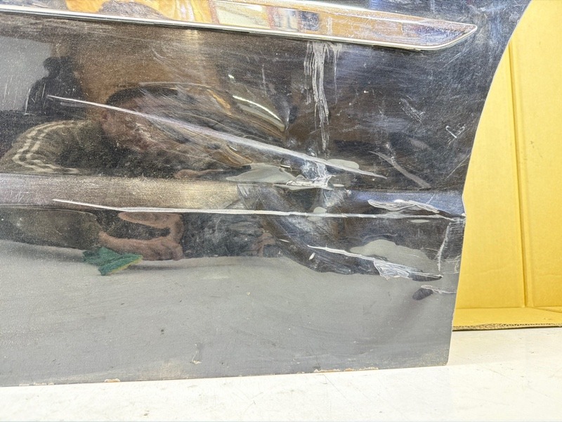 Дверь задняя левая