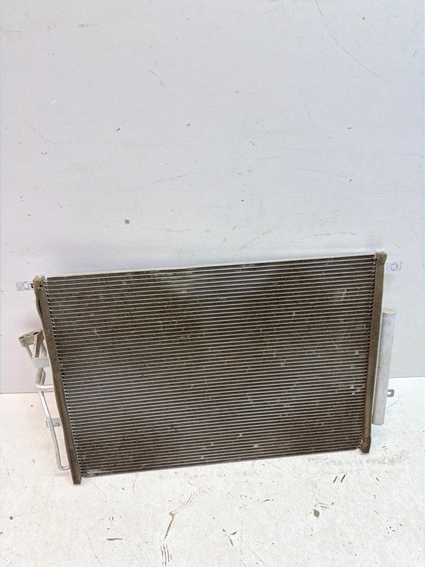 Радиатор кондиционера / конденсер