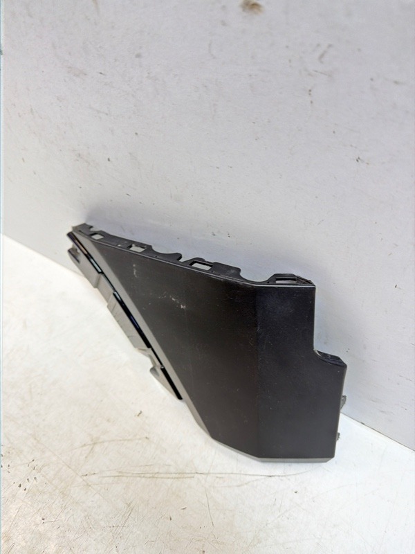 Накладка переднего бампера правая