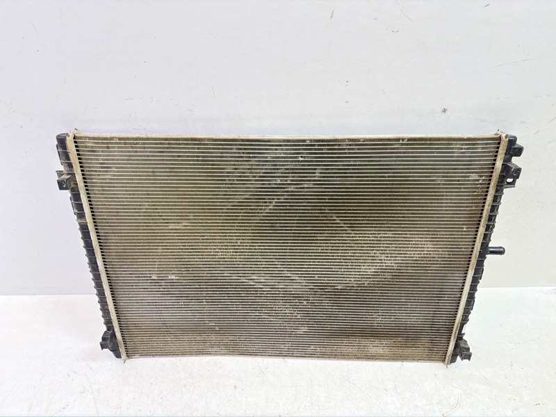 Радиатор кондиционера / конденсер