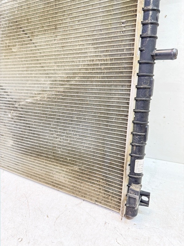 Радиатор кондиционера / конденсер