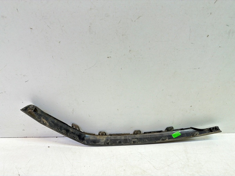 Молдинг заднего бампера левый