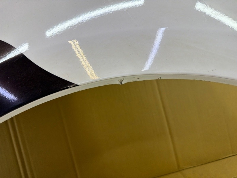 Крыло переднее левое