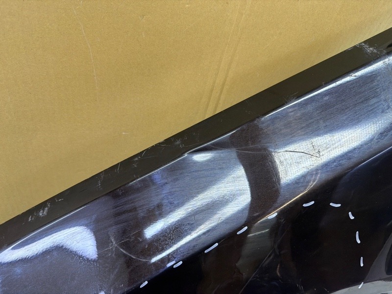 Крыло переднее левое