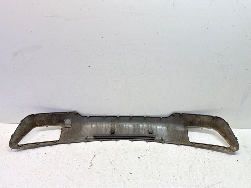 Спойлер заднего бампера