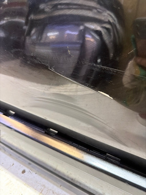 Дверь передняя левая