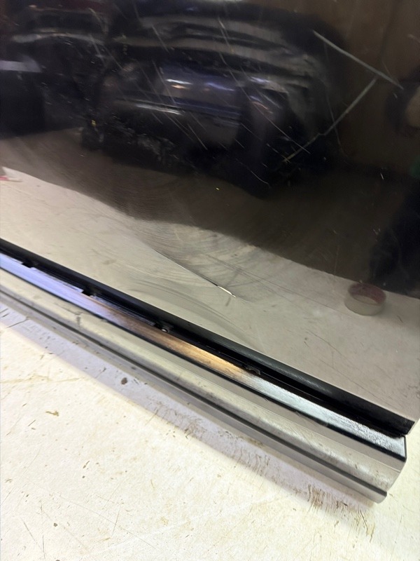 Дверь передняя левая