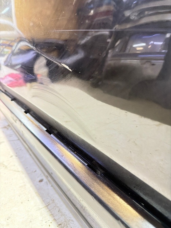 Дверь передняя левая