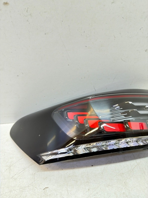 Фонарь задний левый