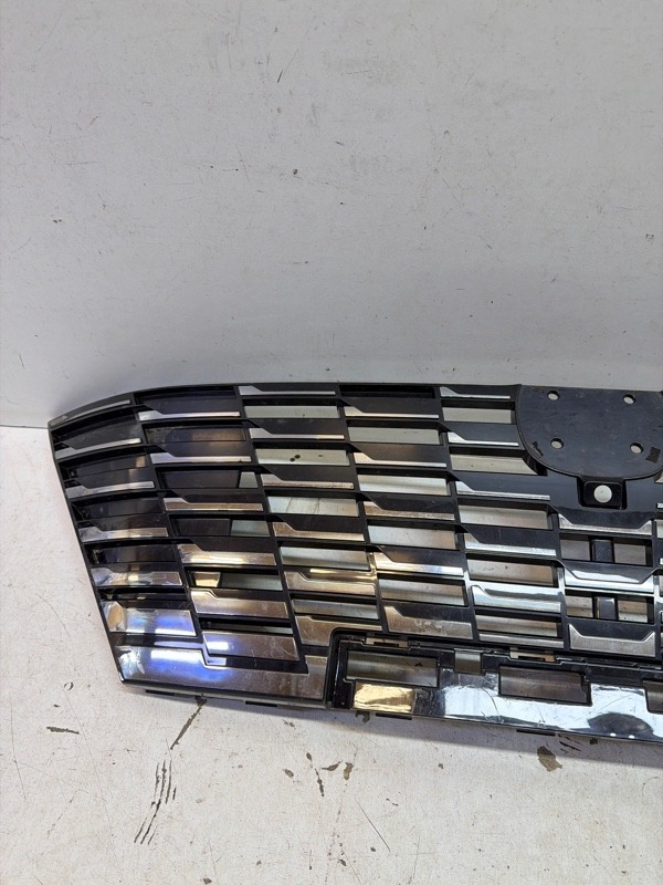 Решетка радиатора