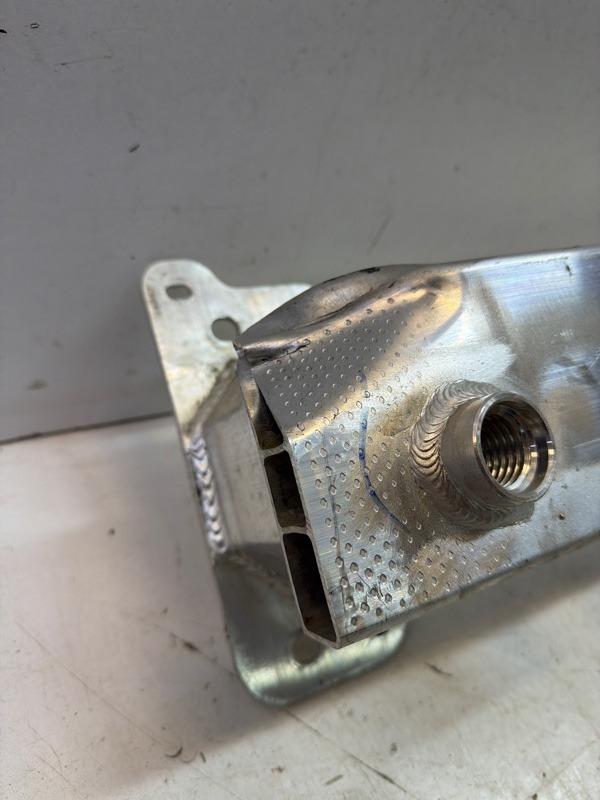 Усилитель переднего бампера